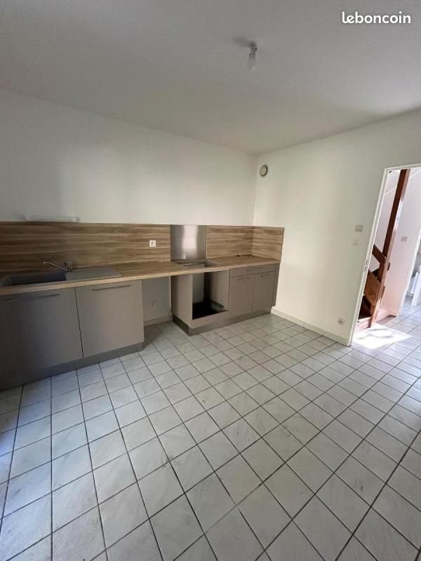 Maison à louer, 124m², Saint-Maurice-l'Exil