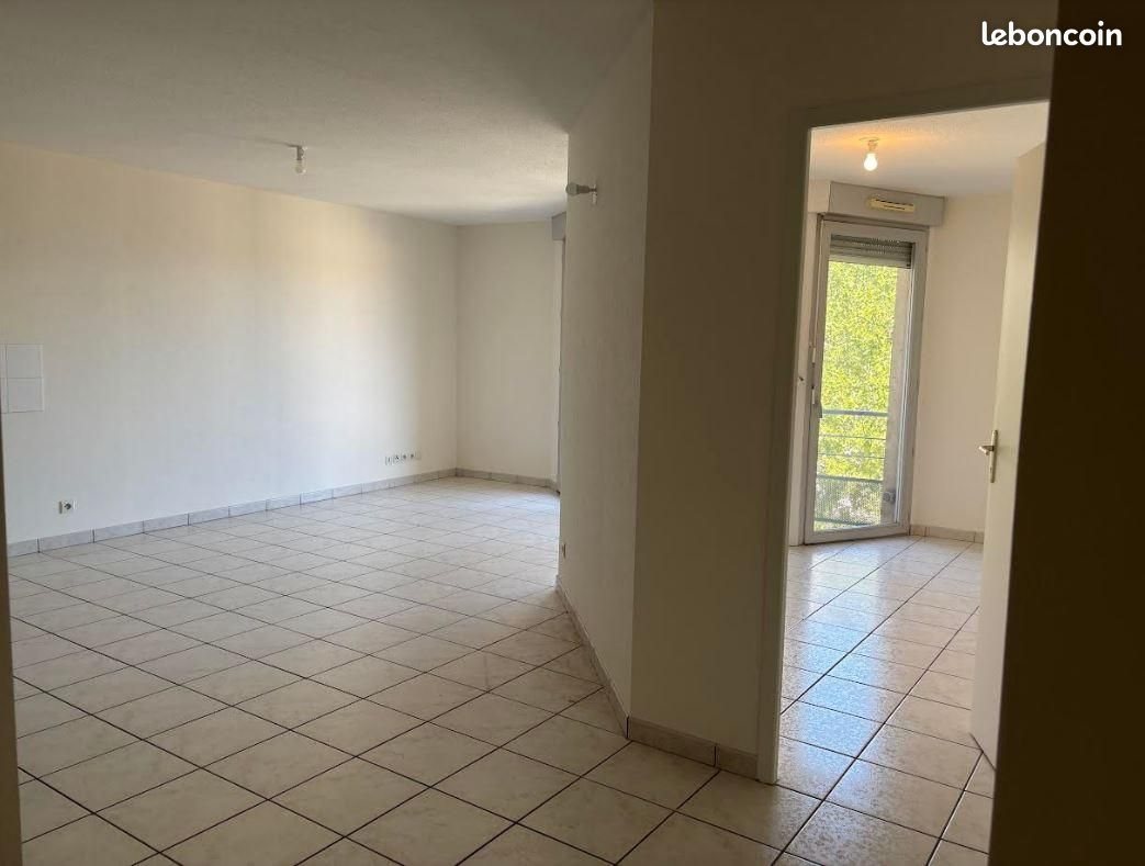 Appartement à louer, 54m², Condrieu