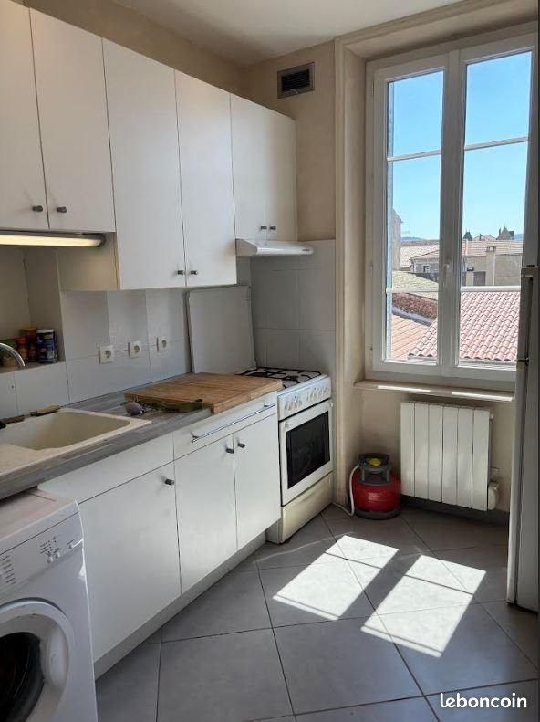 Appartement à louer, 54m², Maclas