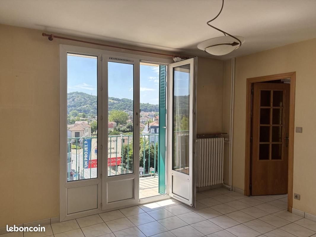 Appartement à louer, 54m², Condrieu