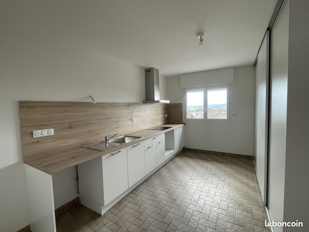 Appartement à louer, 83m², Luc-la-Primaube