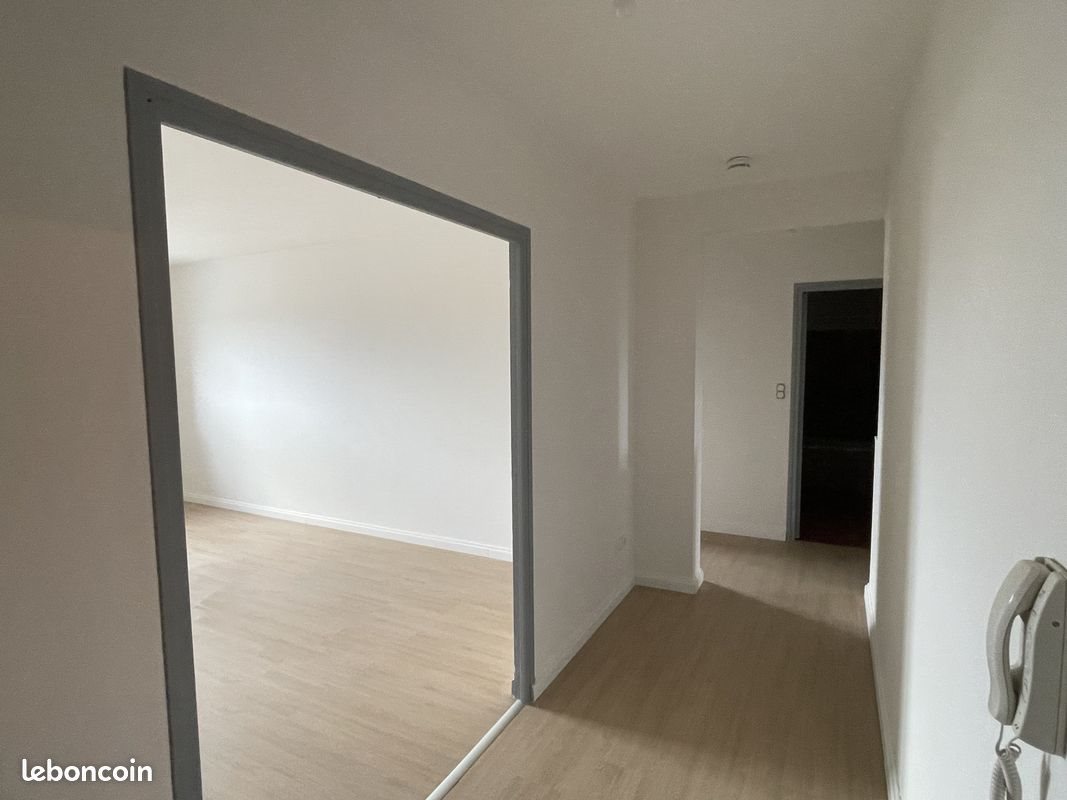 Appartement à louer, 83m², Luc-la-Primaube