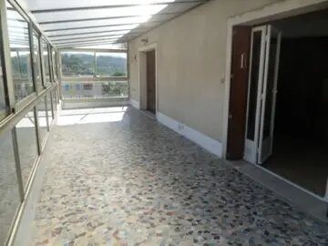 Appartement à louer, 125m², Contes