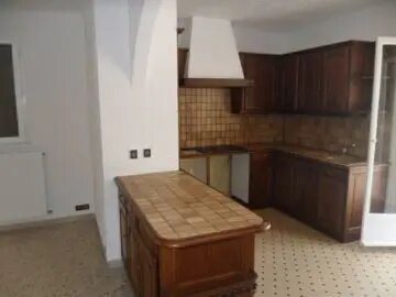 Appartement à louer, 125m², Contes