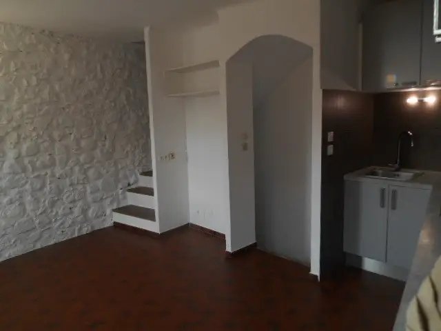 Maison à vendre, 3m², Contes