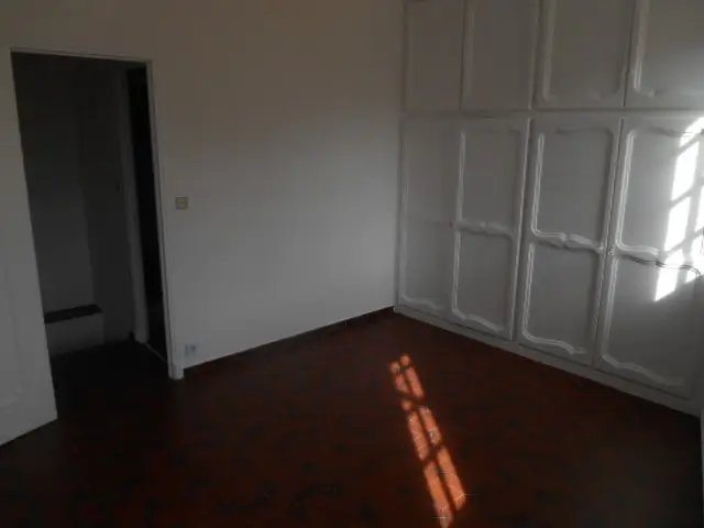 Maison à vendre, 3m², Contes