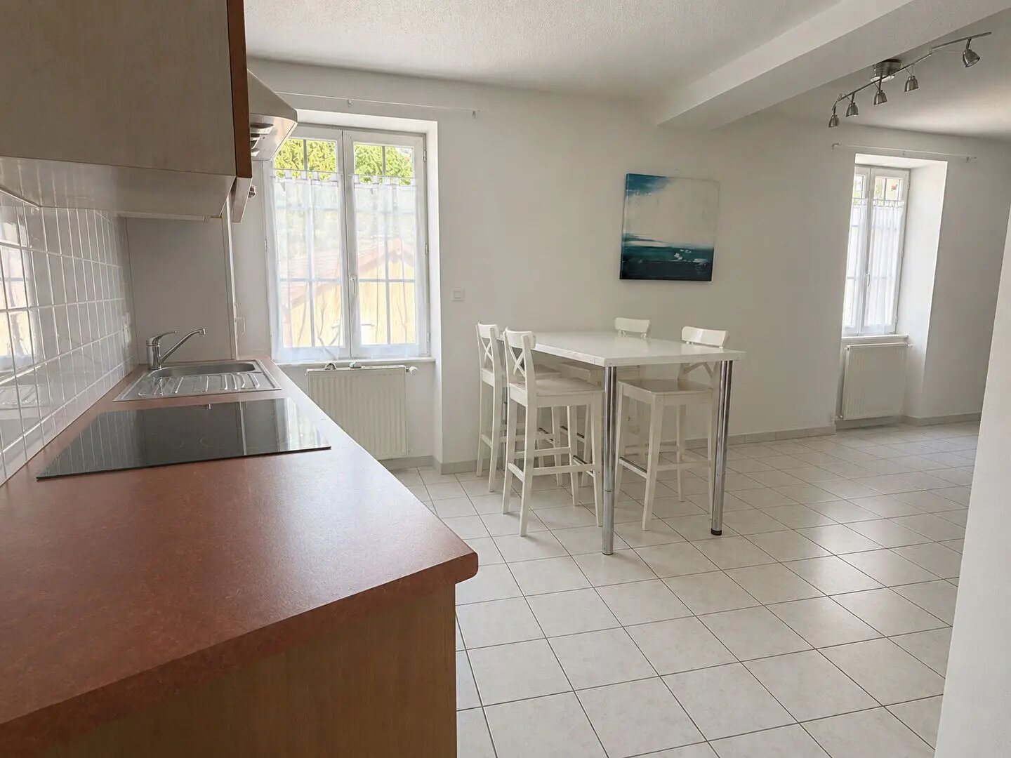 Appartement à louer, 78m², Mont-sous-Vaudrey
