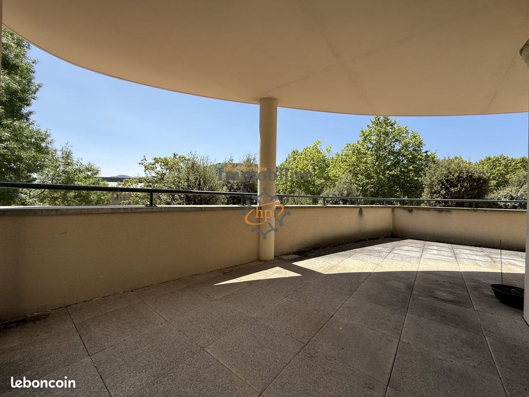 Appartement à vendre, 72m², Saint-Affrique