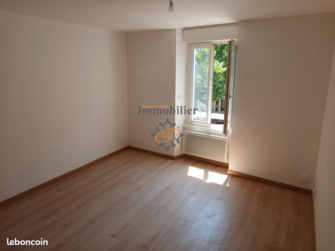 Appartement à louer, 33m², Saint-Affrique