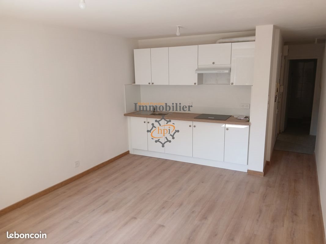 Appartement à louer, 33m², Saint-Affrique