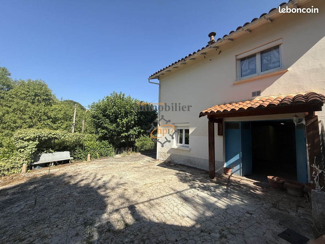 Maison à vendre, 142m², Saint-Affrique