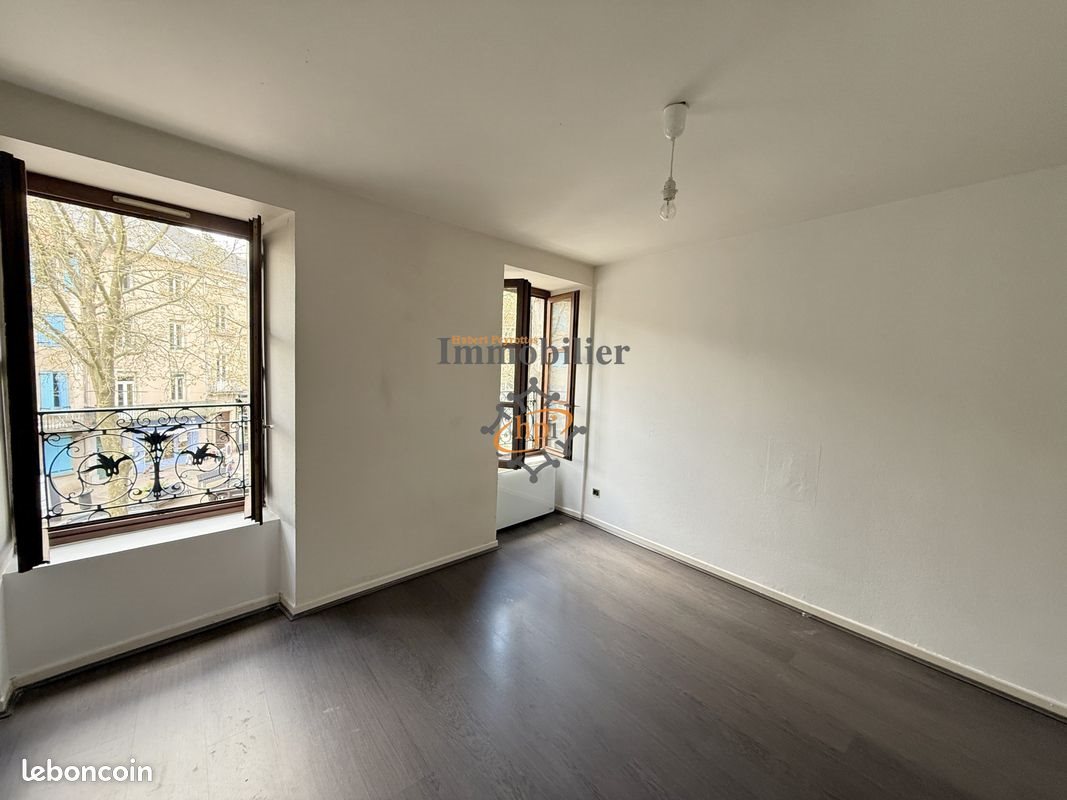 Appartement à louer, 26m², Saint-Affrique