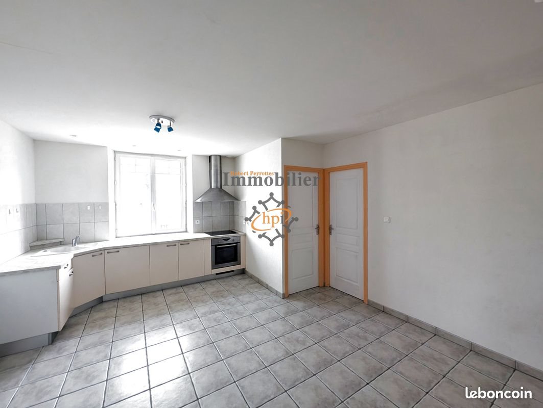 Appartement à louer, 45m², Saint-Affrique