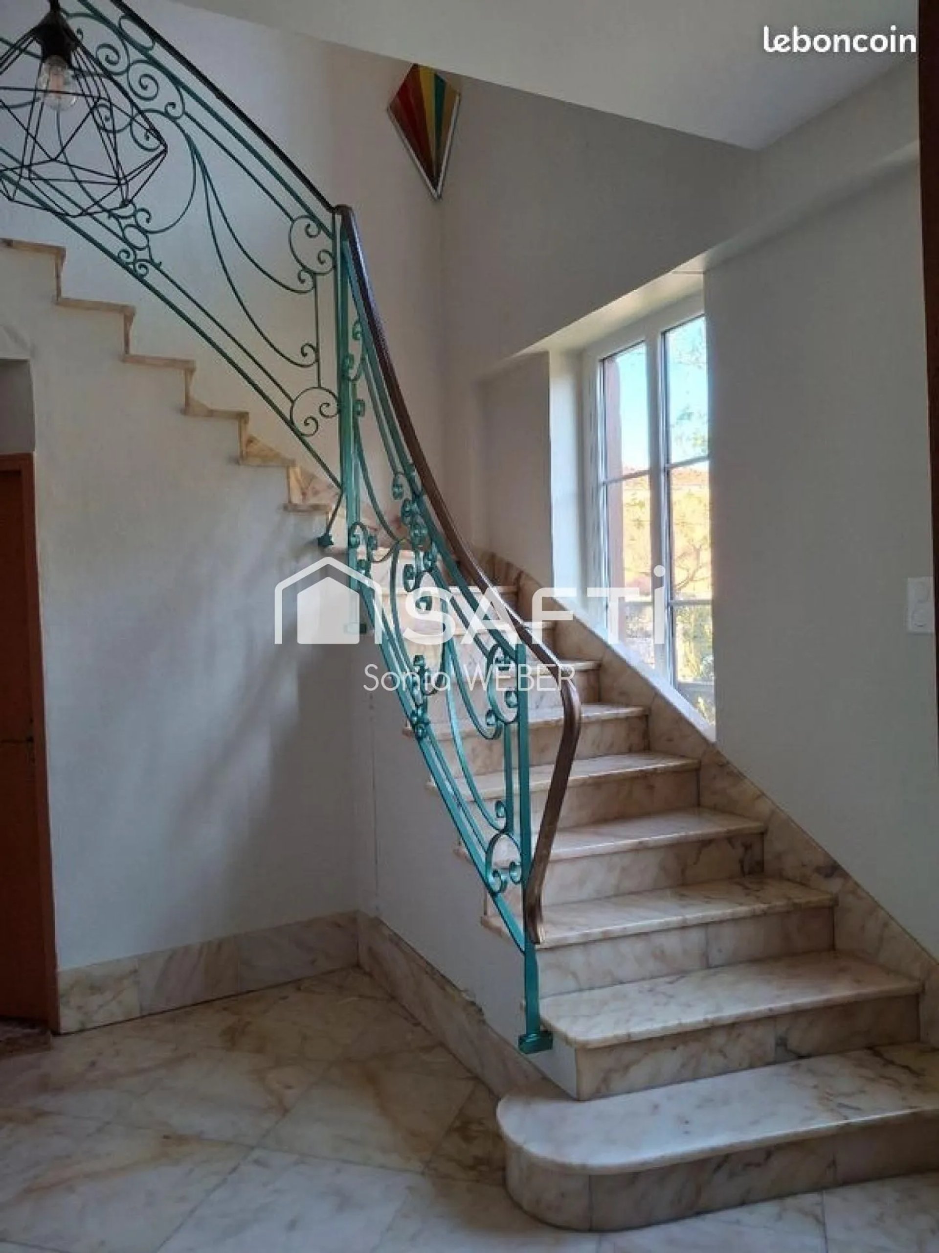 Maison à vendre, 260m², Saint-Amand-sur-Fion