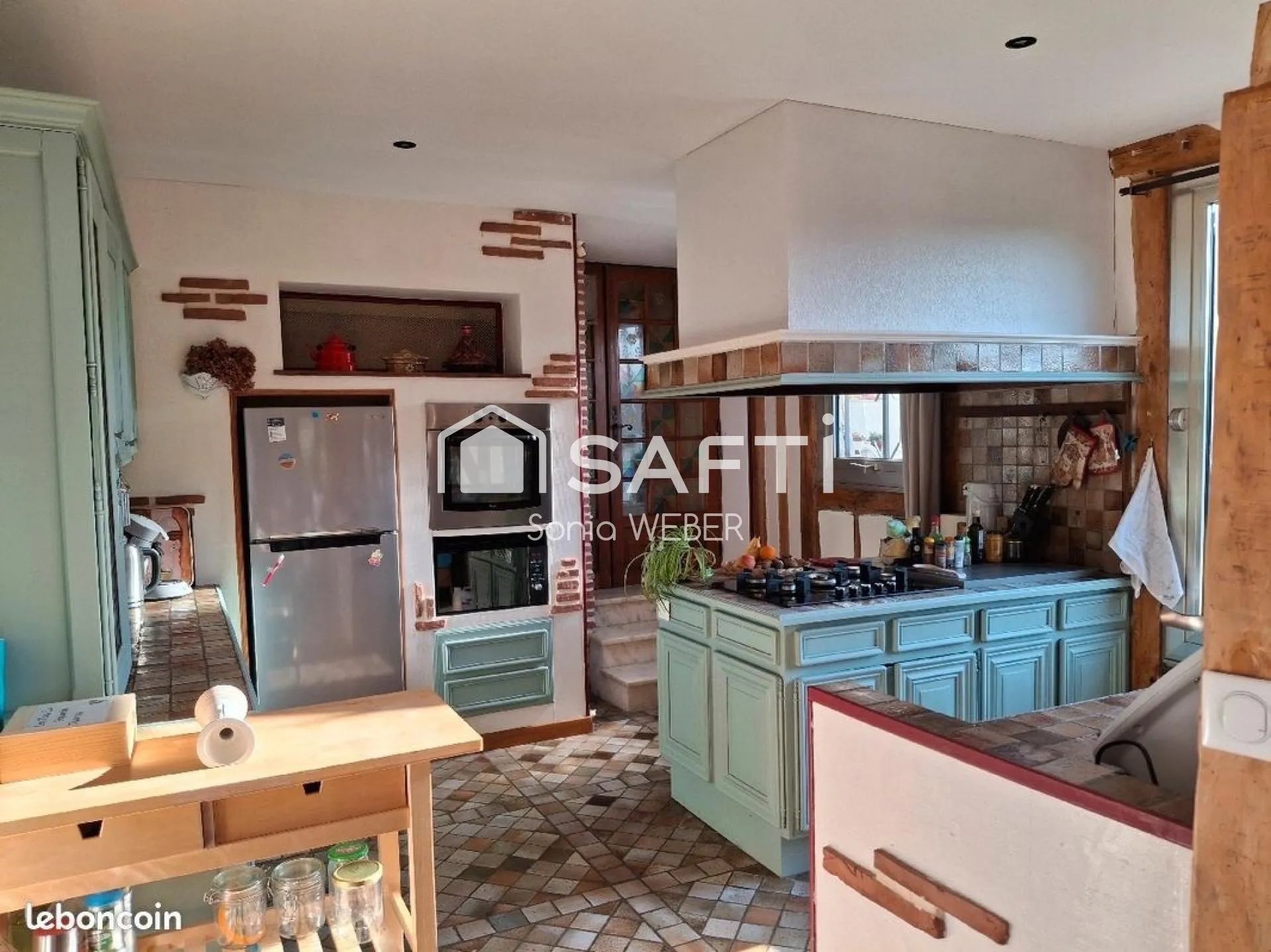 Maison à vendre, 260m², Saint-Amand-sur-Fion