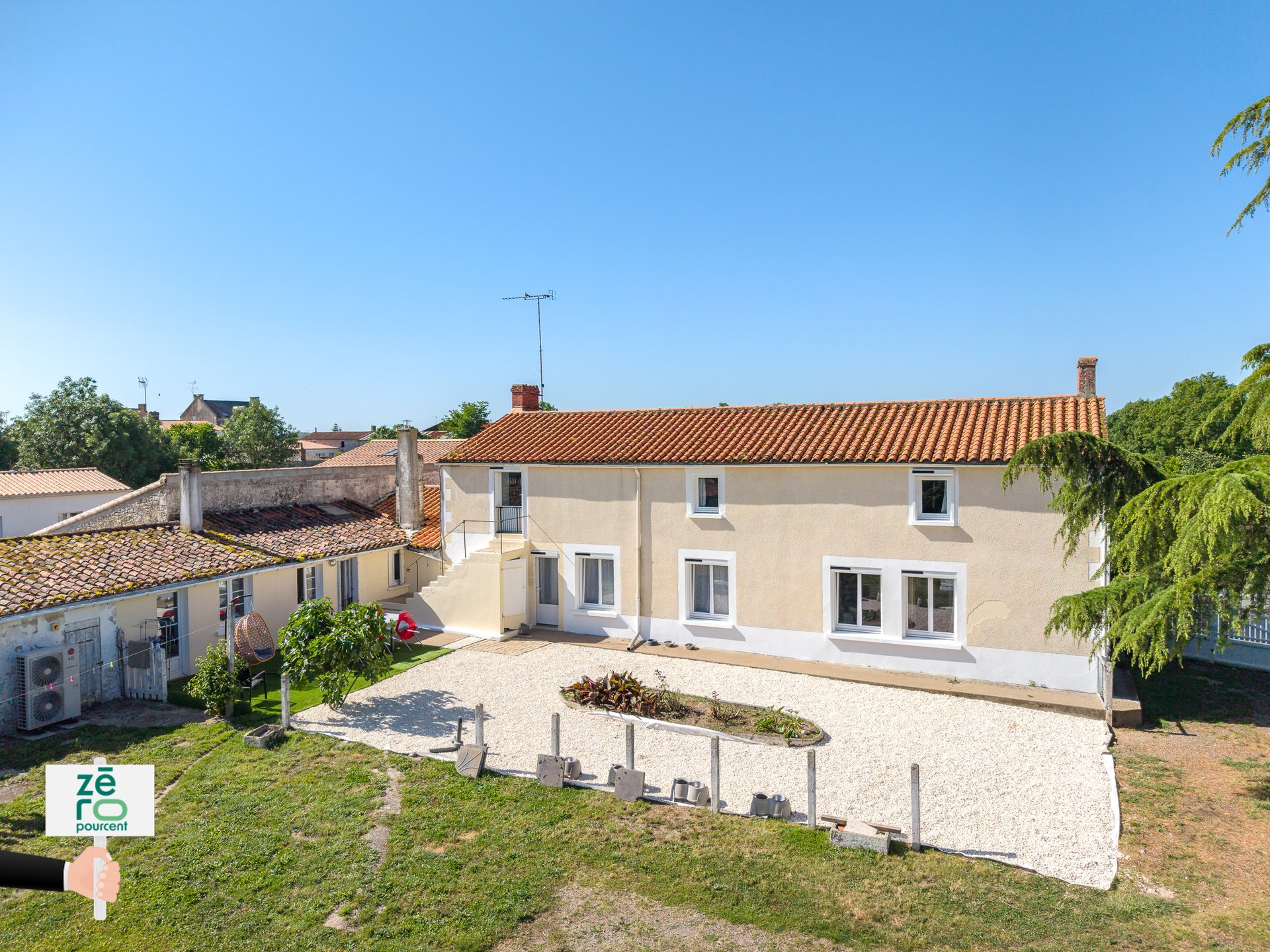 Maison à vendre, 223m², Les Magnils-Reigniers
