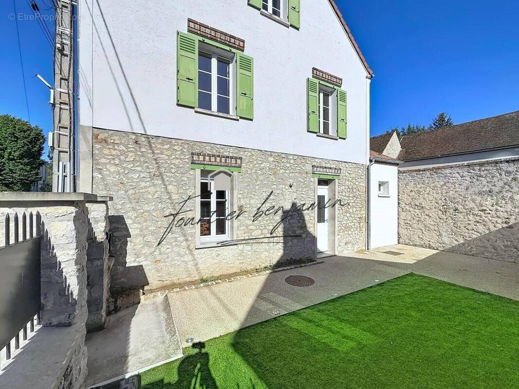 Maison à vendre, 83m², Longueville