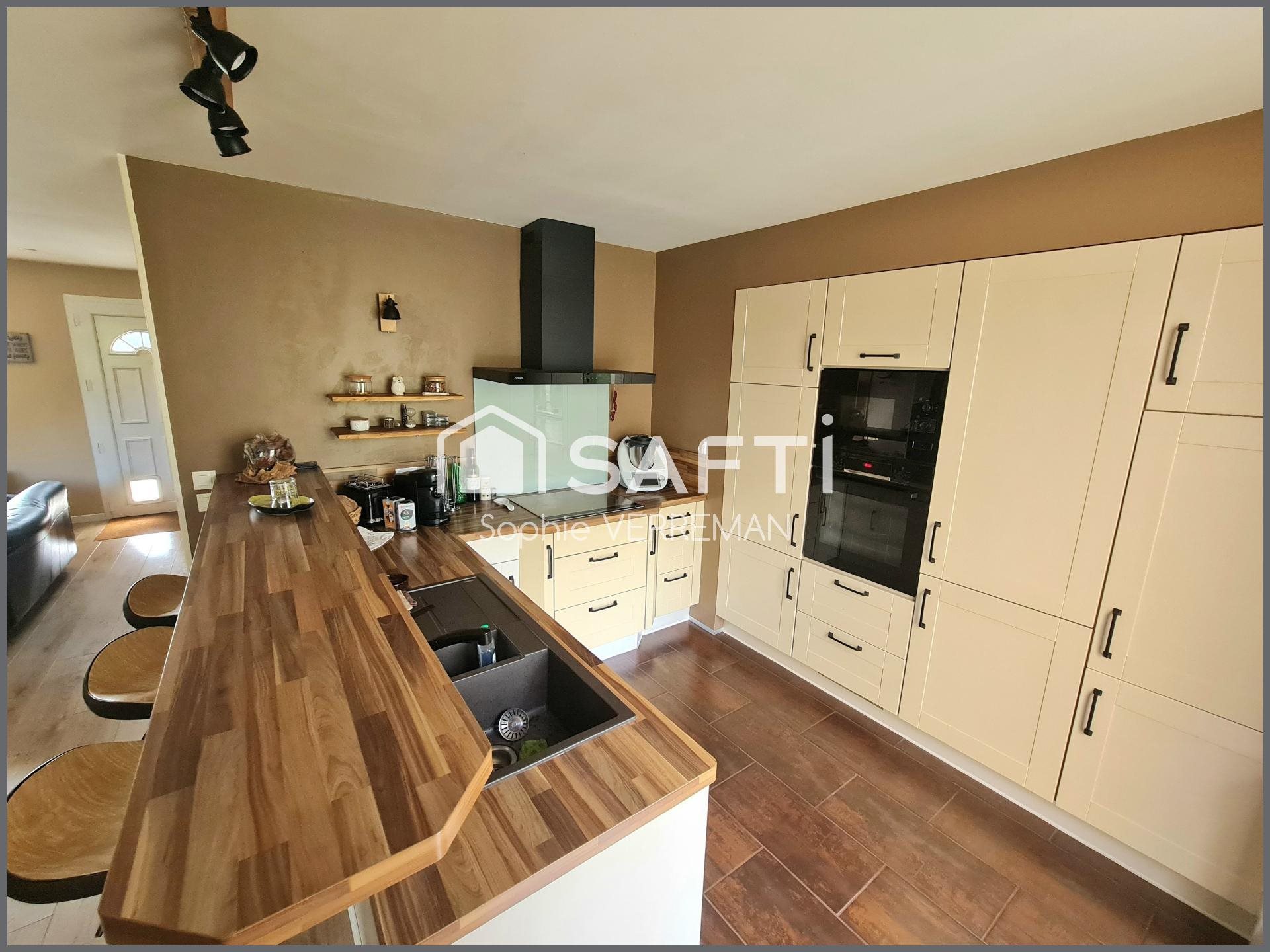 Maison à vendre, 143m², Pierreval