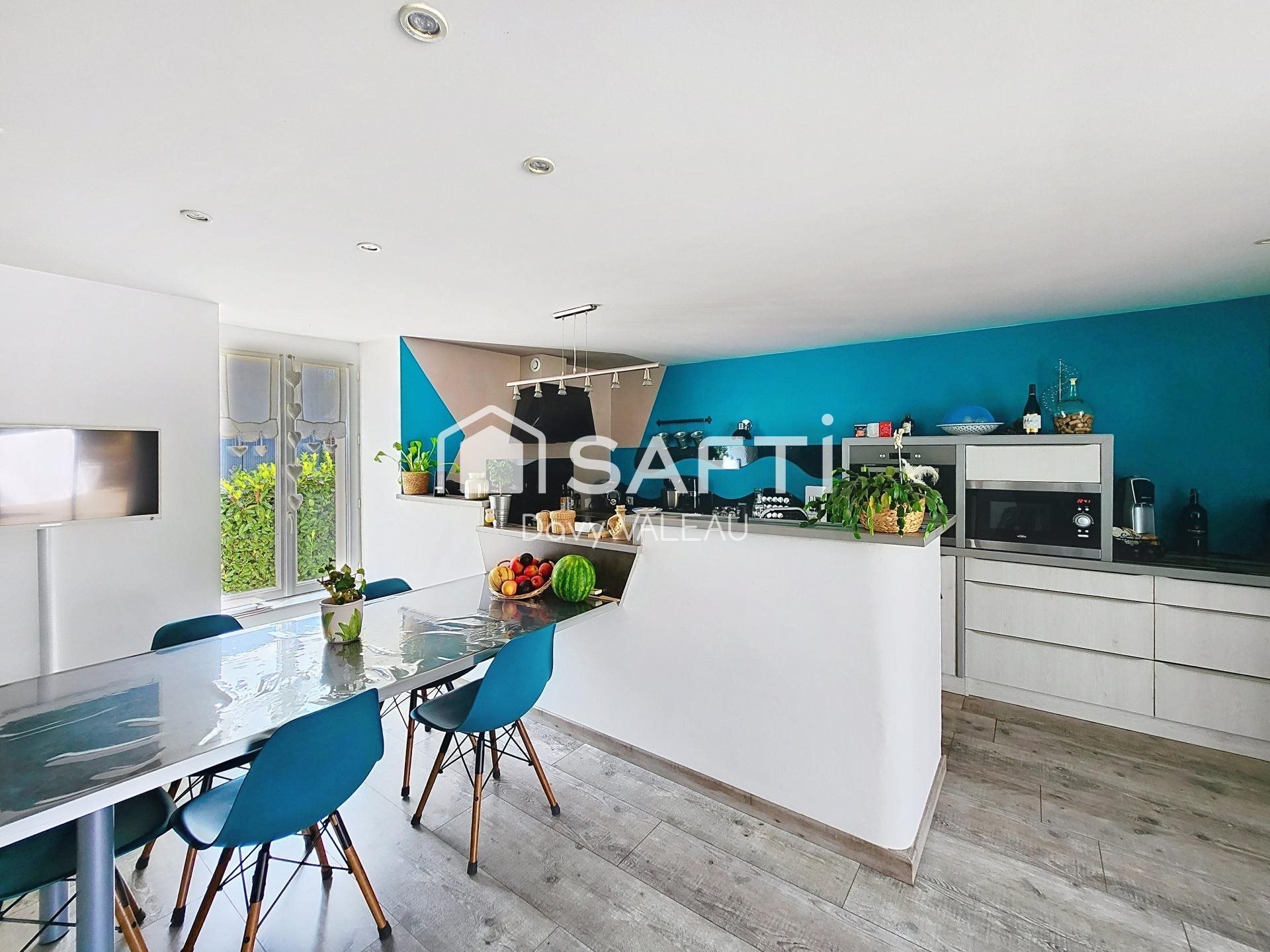 Maison à vendre, 163m², Saint-Hilaire-le-Vouhis