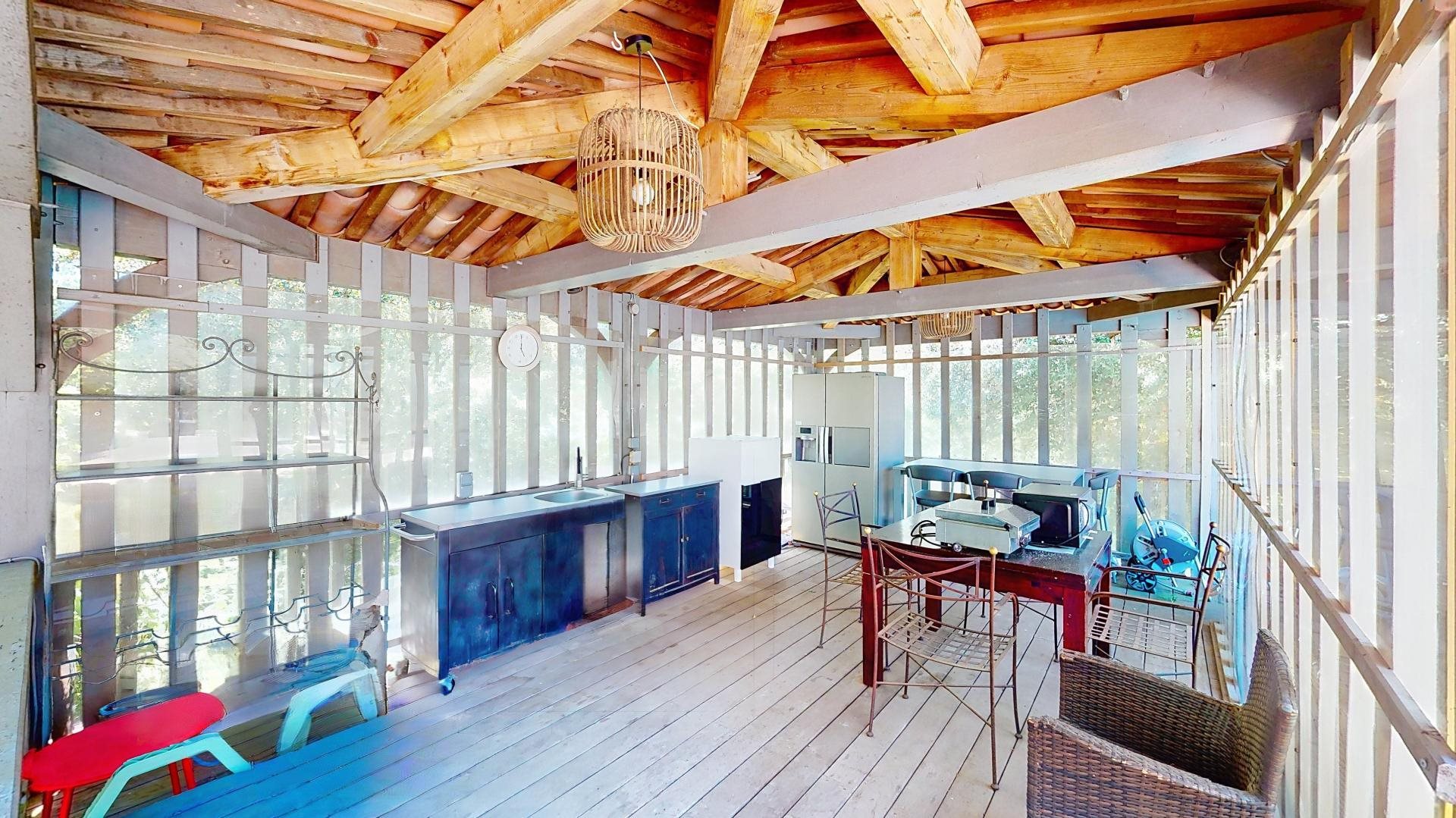 Maison à vendre, 160m², La Roquebrussanne