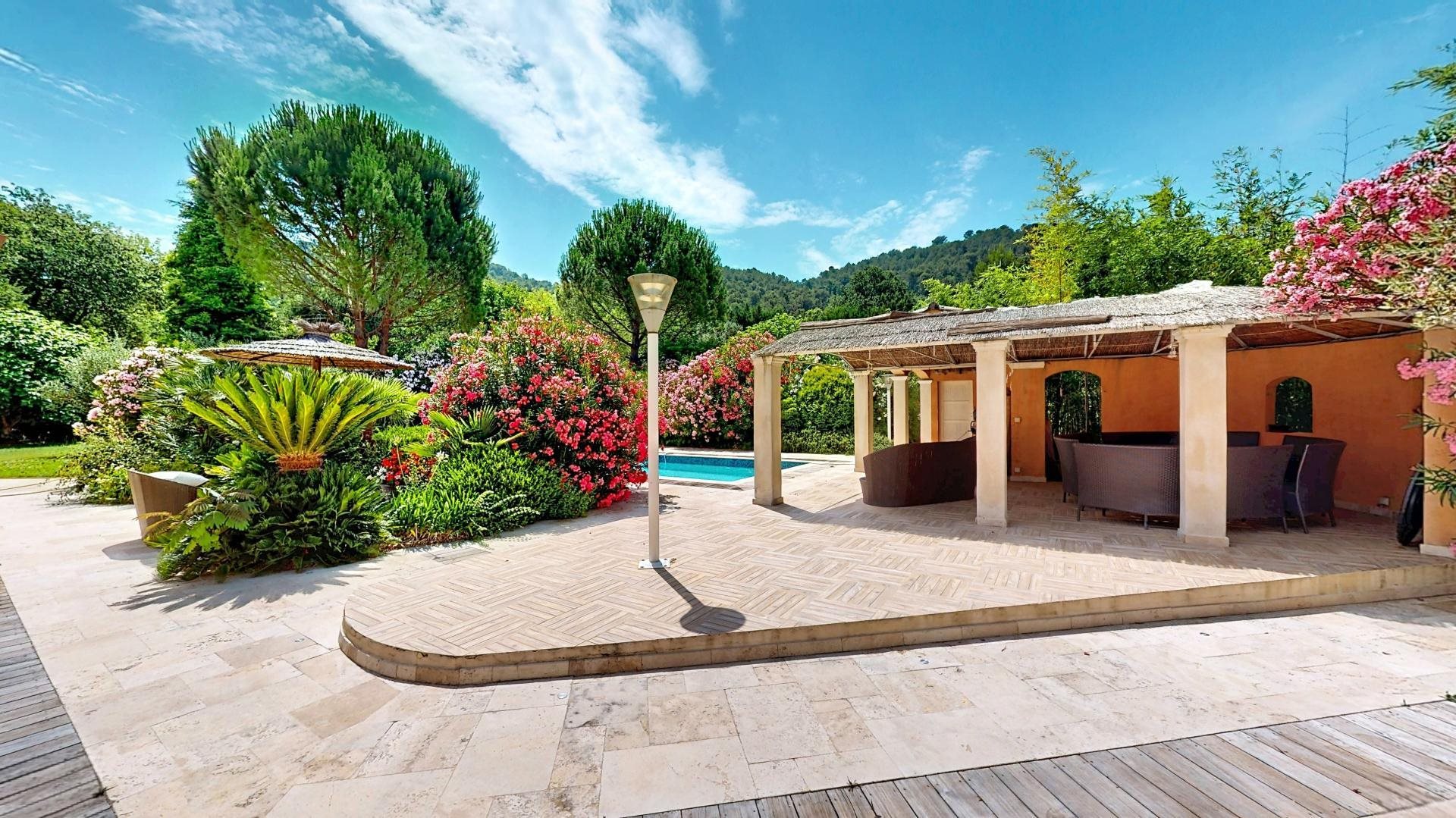 Maison à vendre, 230m², Néoules