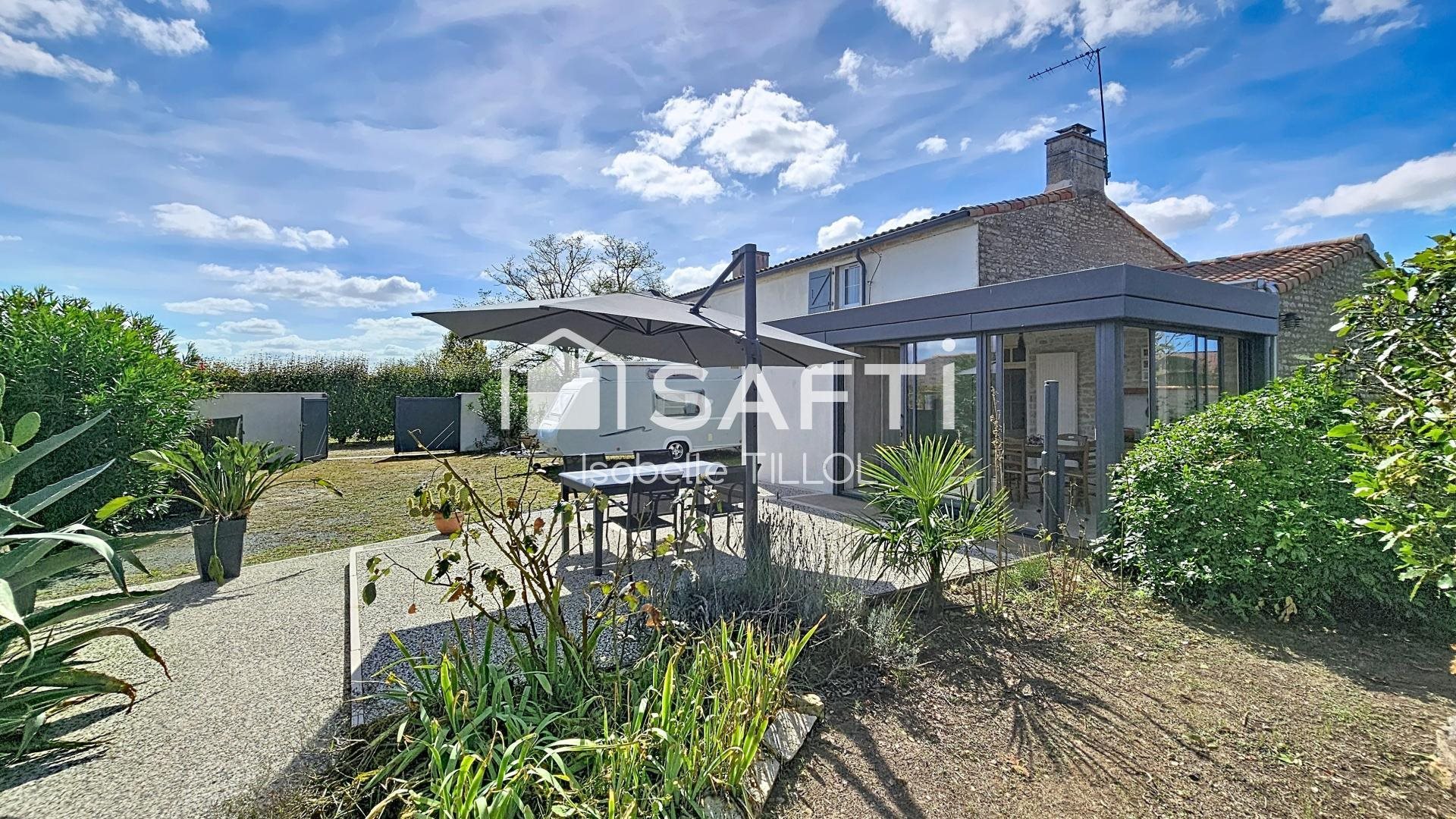 Maison à vendre, 156m², Champagné-les-Marais
