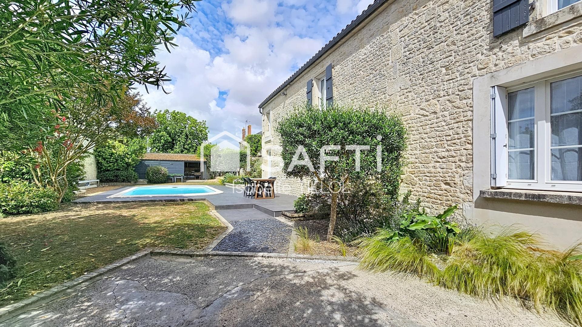Maison à vendre, 268m², Nalliers