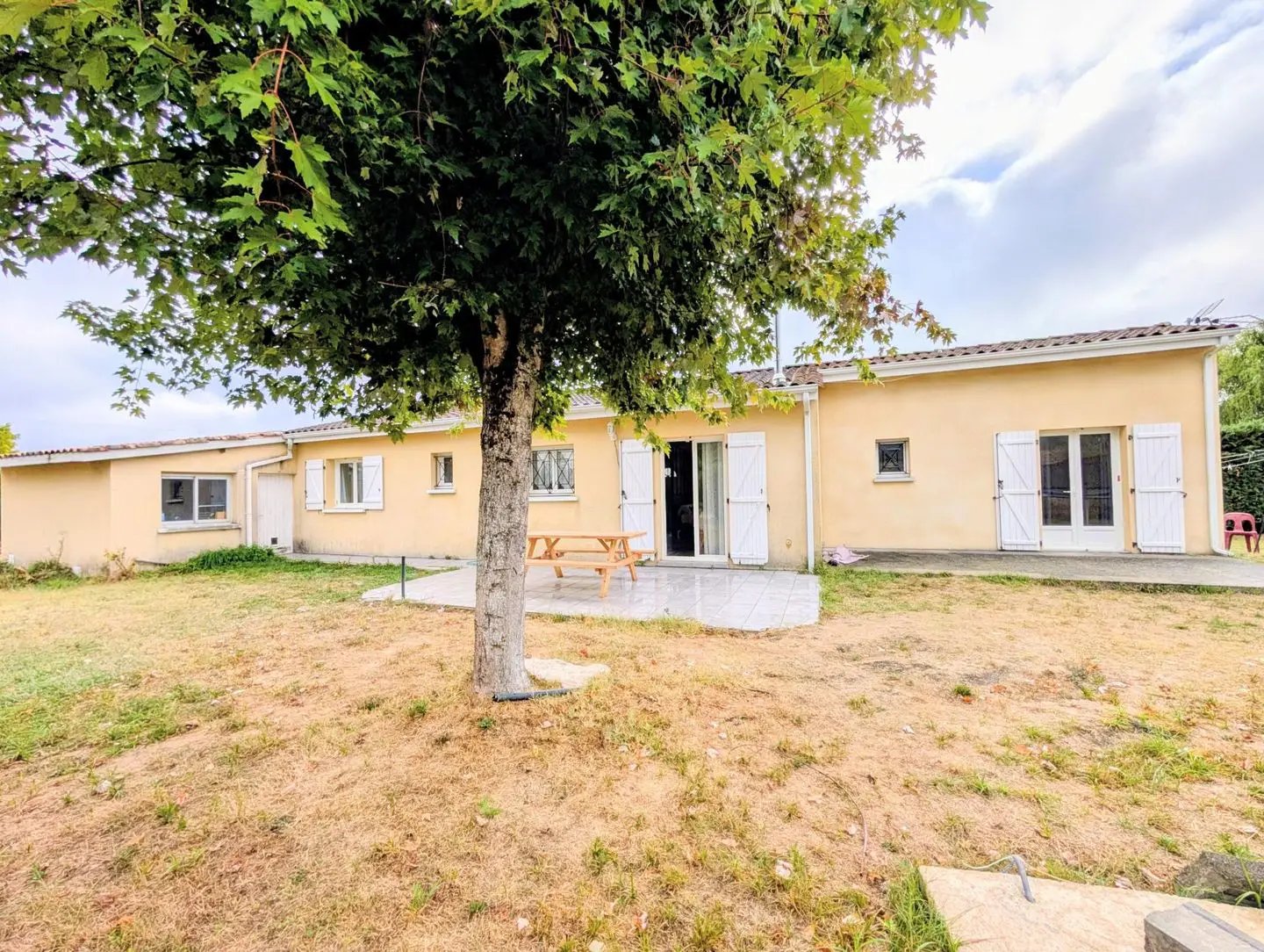 Maison à vendre, 106m², Saint-Yzan-de-Soudiac