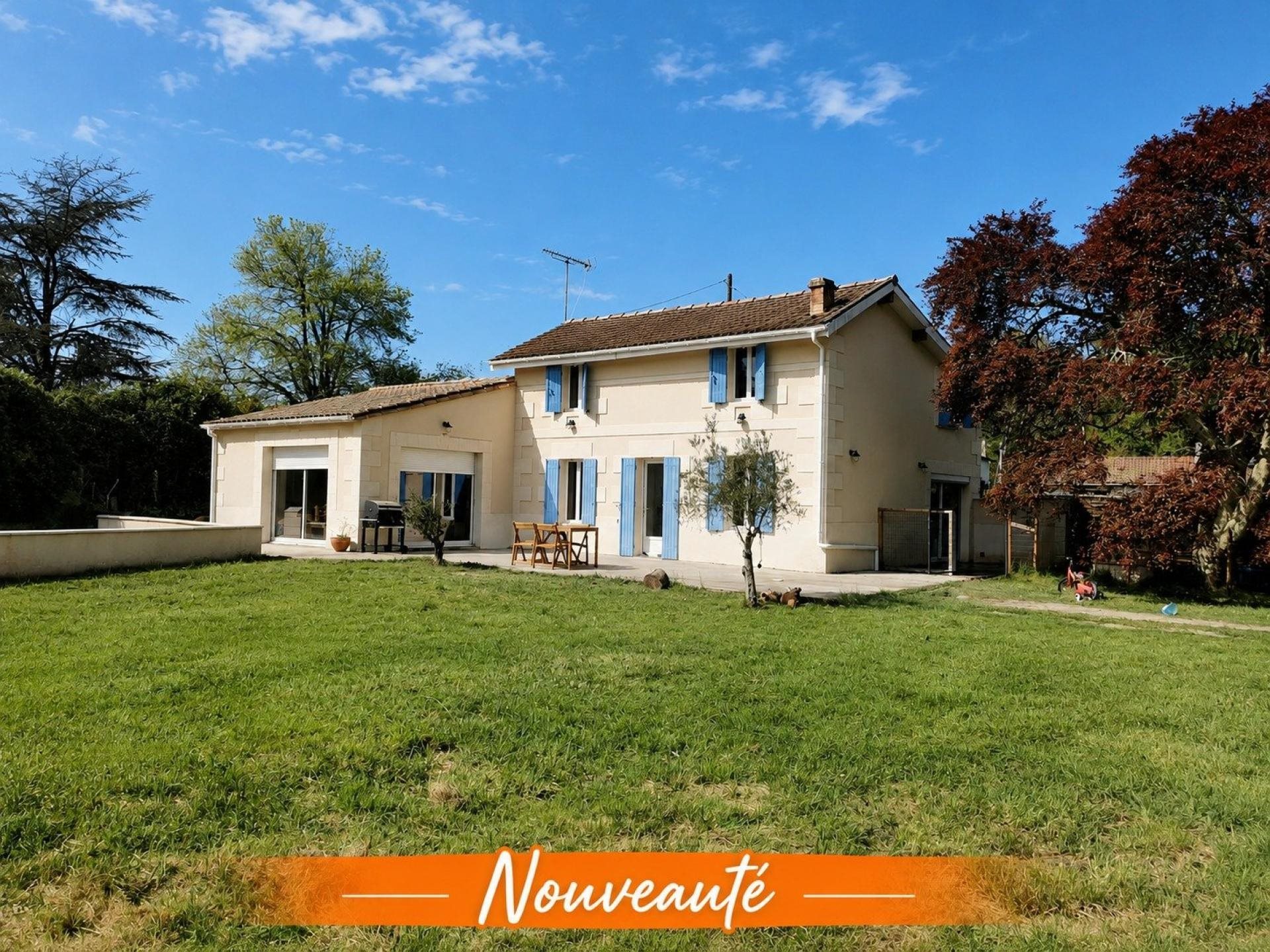 Maison à vendre, 163m², Saint-Yzan-de-Soudiac