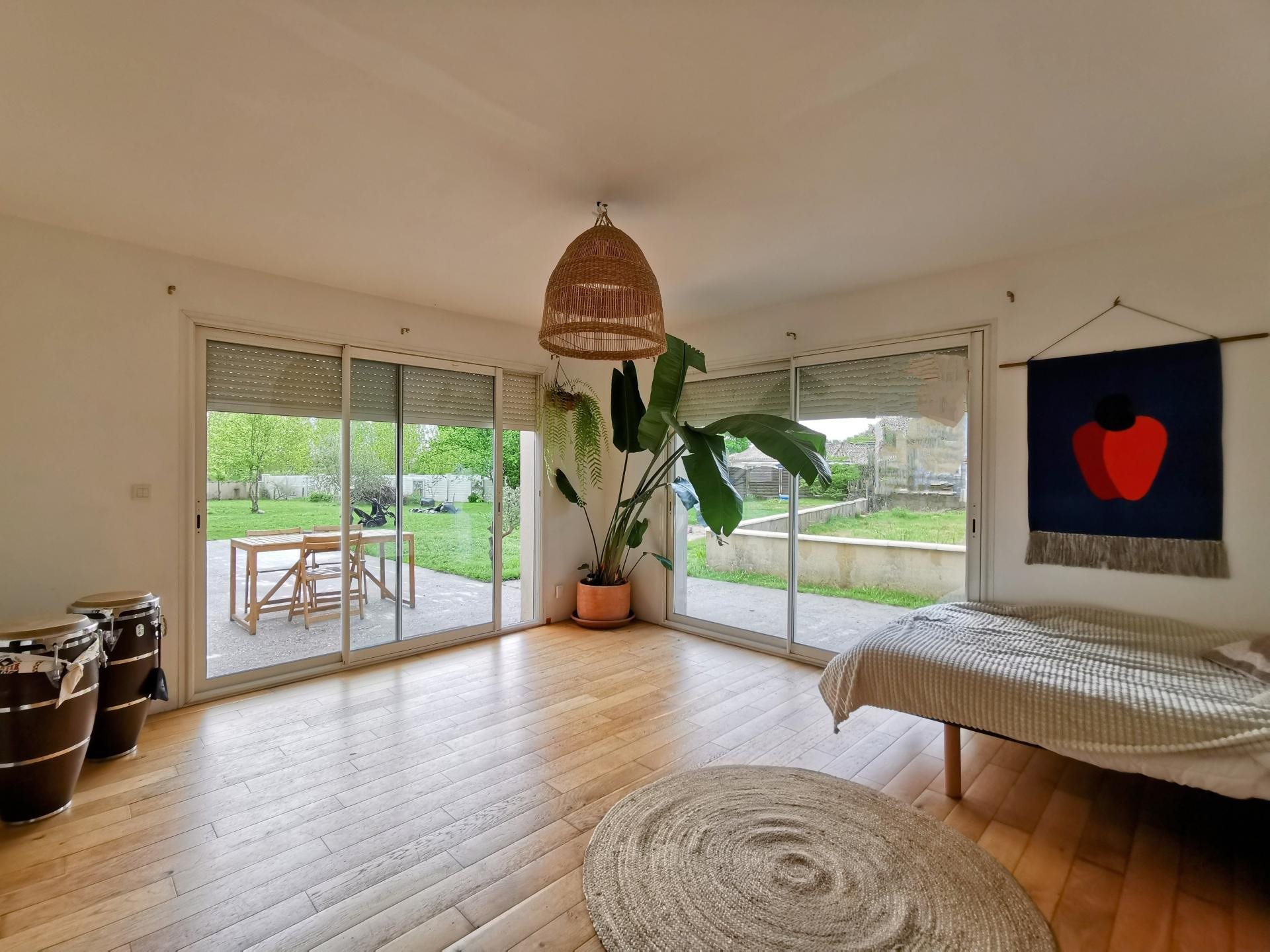 Maison à vendre, 163m², Saint-Yzan-de-Soudiac