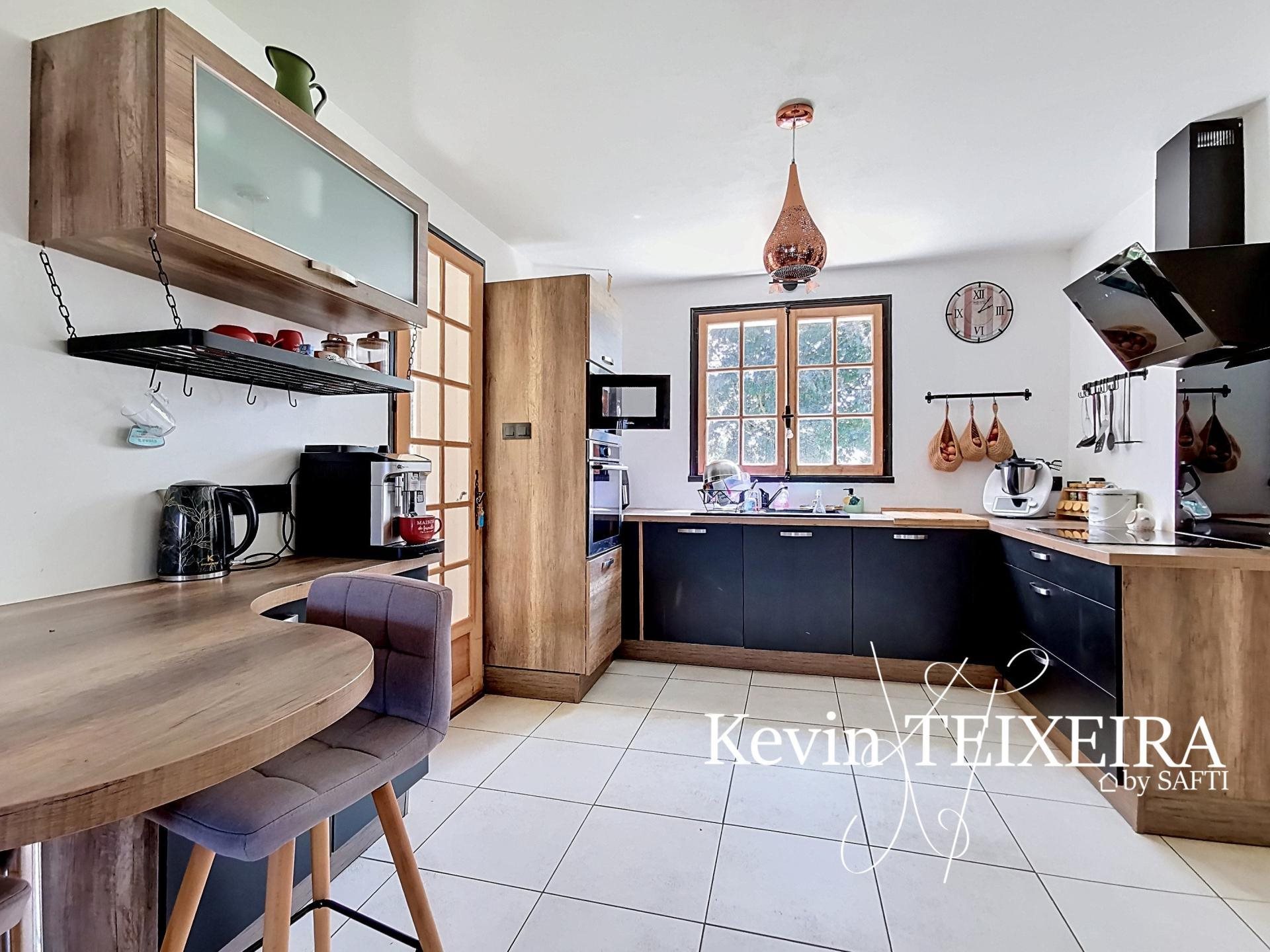 Maison à vendre, 187m², Parcé-sur-Sarthe