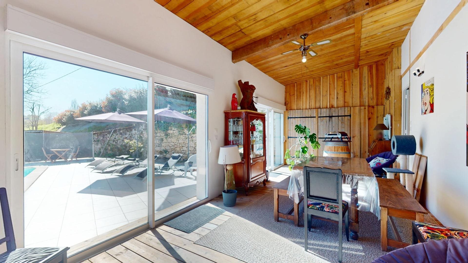 Maison à vendre, 260m², Saint-Vincent-de-Pertignas