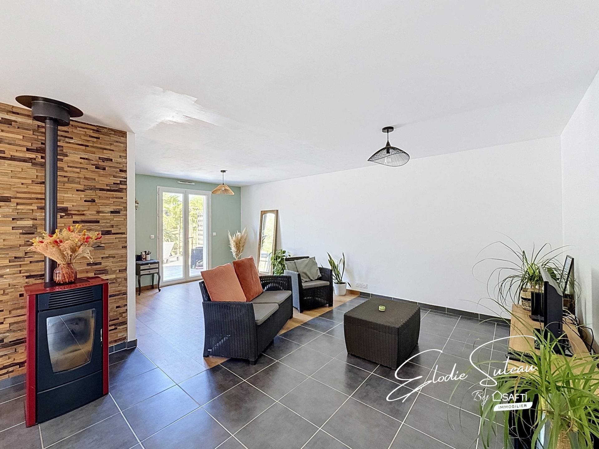 Maison à vendre, 115m², Bécon-les-Granits