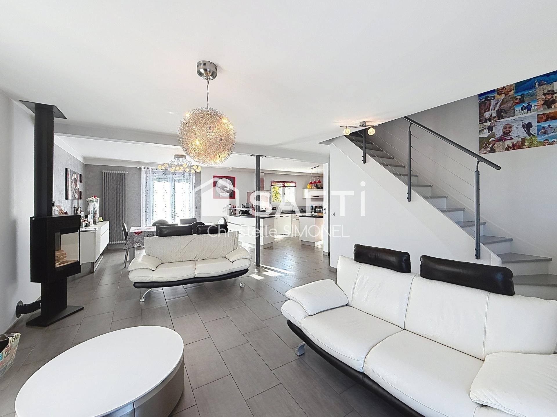 Maison à vendre, 110m², Montreuil-Juigné