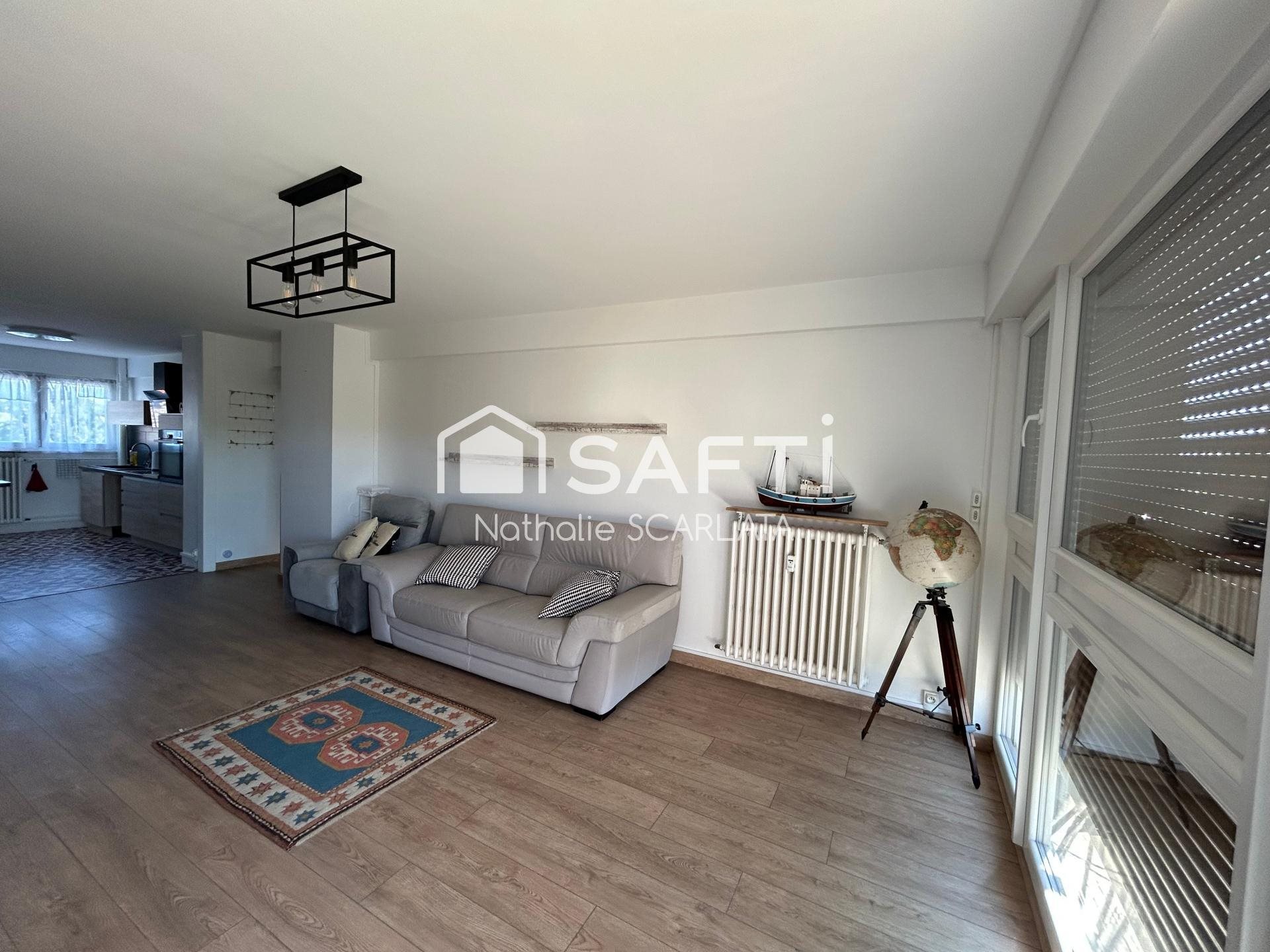 Appartement à vendre, 72m², Sedan