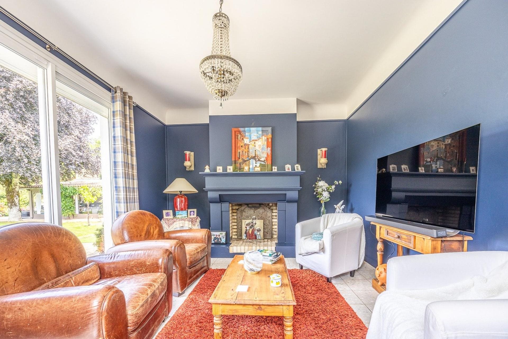 Maison à vendre, 240m², La Crèche
