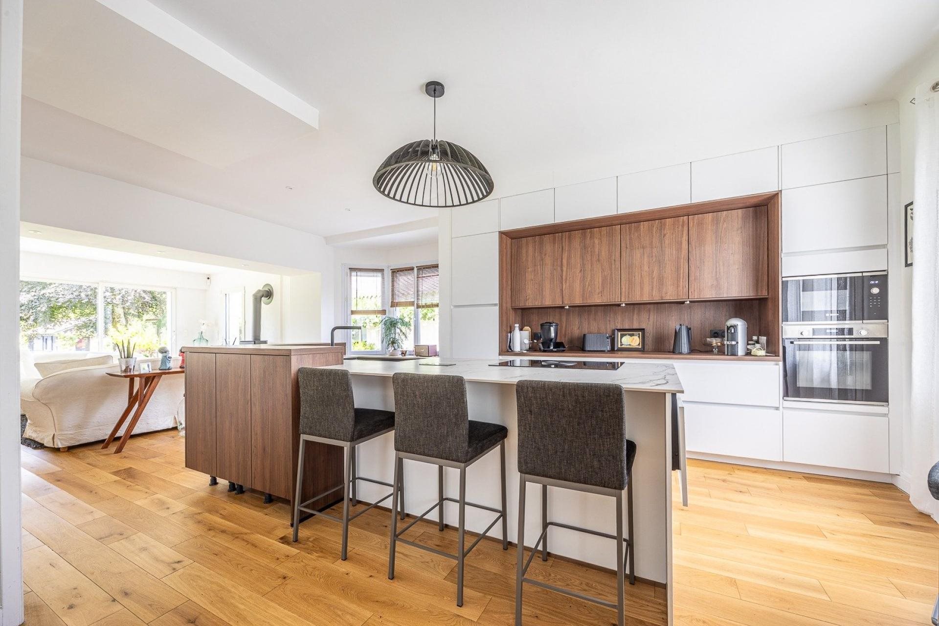 Maison à vendre, 240m², La Crèche