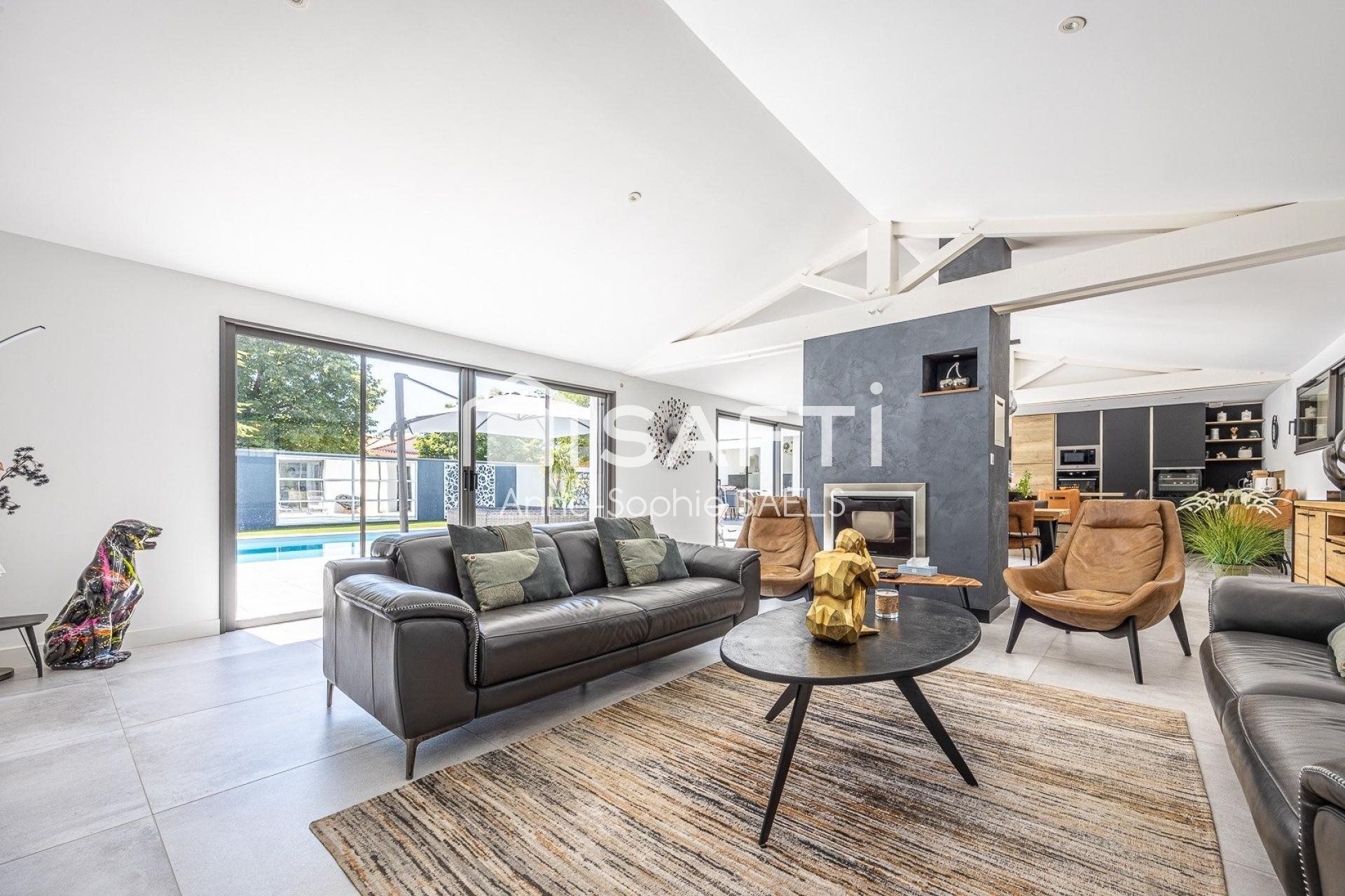Maison à vendre, 164m², Bessines