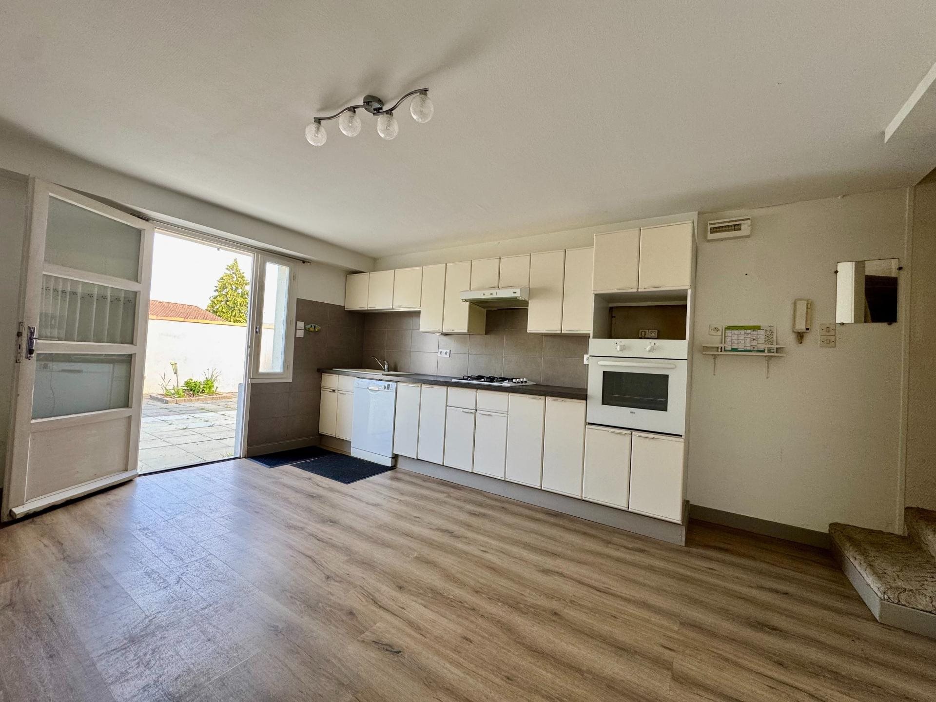Maison à vendre, 153m², Chauray