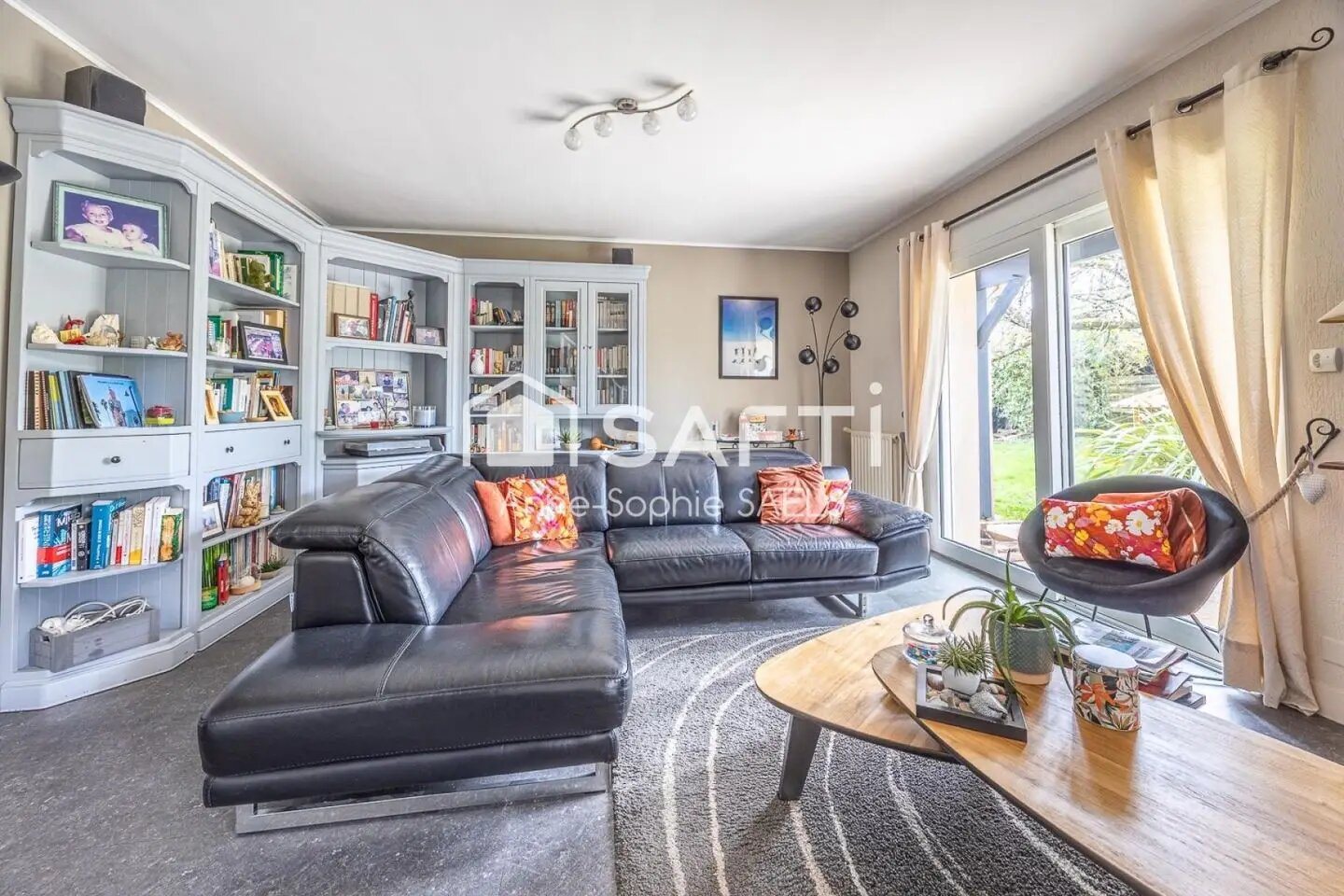Maison à vendre, 150m², Chauray