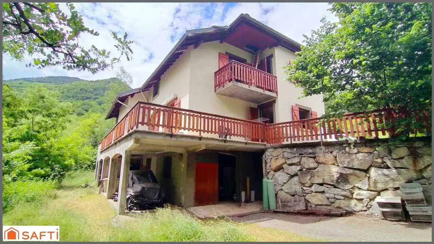 Maison à vendre, 205m², Saint-Jean-de-Maurienne