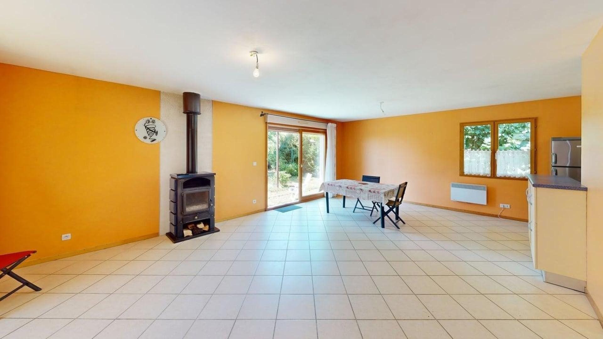 Maison à vendre, 122m², Cranves-Sales