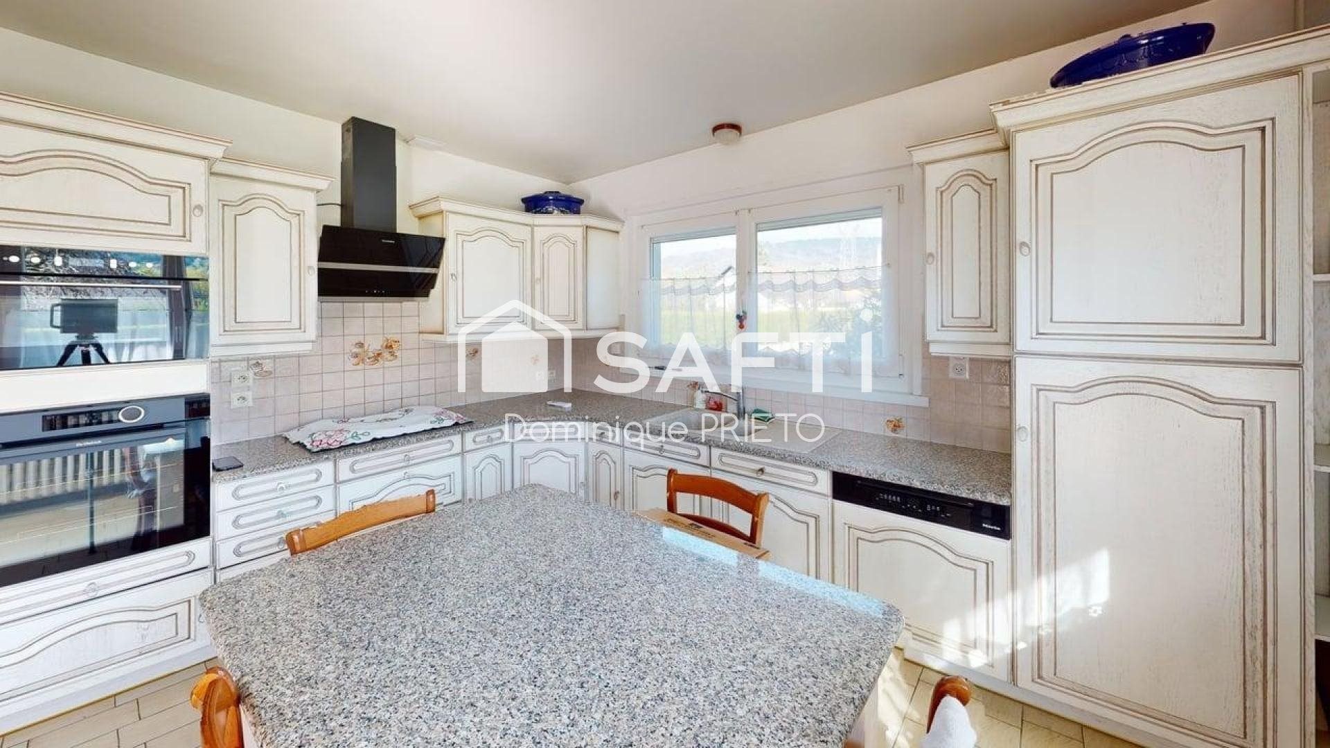 Maison à vendre, 135m², Scionzier