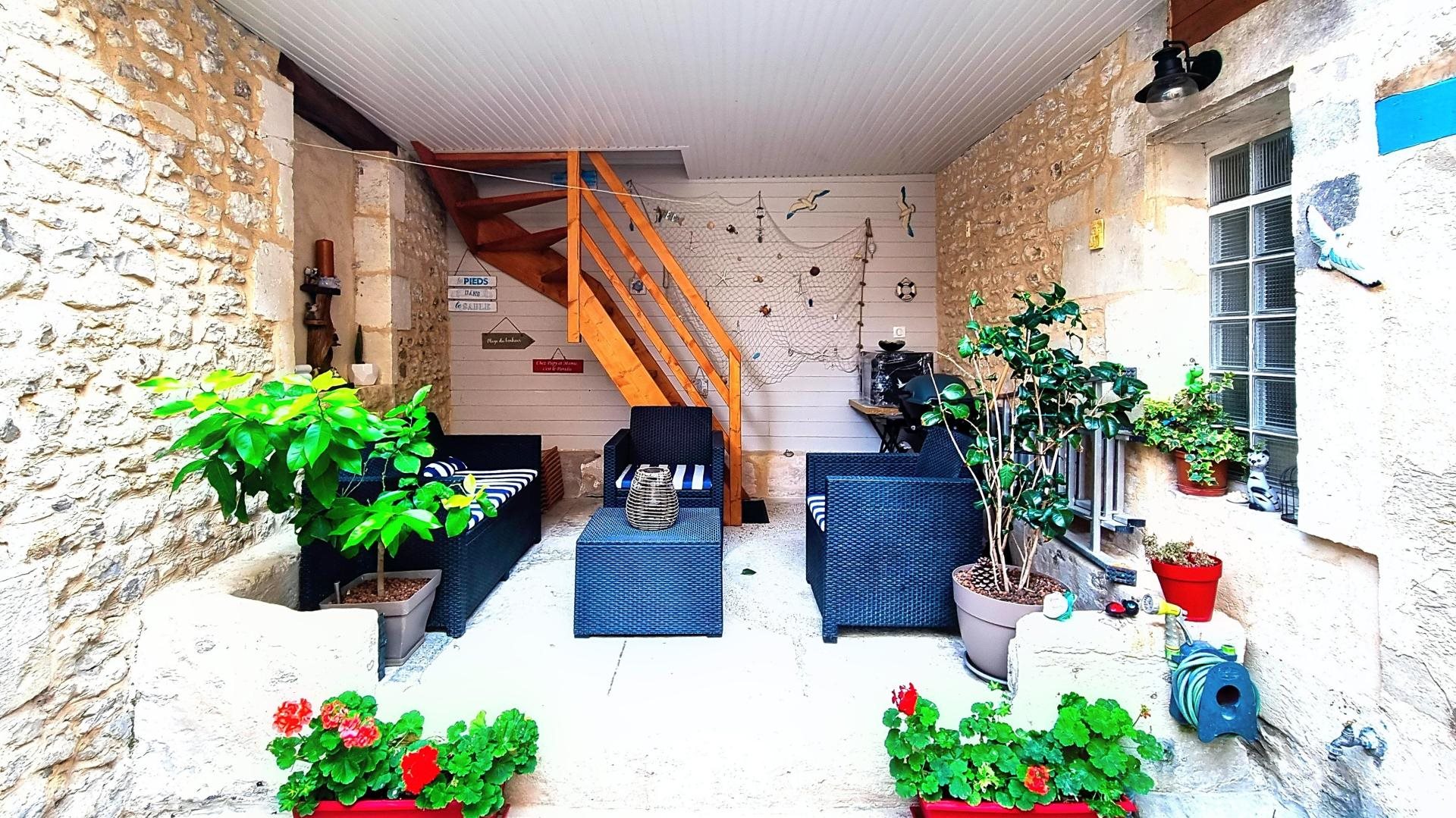 Maison à vendre, 97m², Mortagne-sur-Gironde