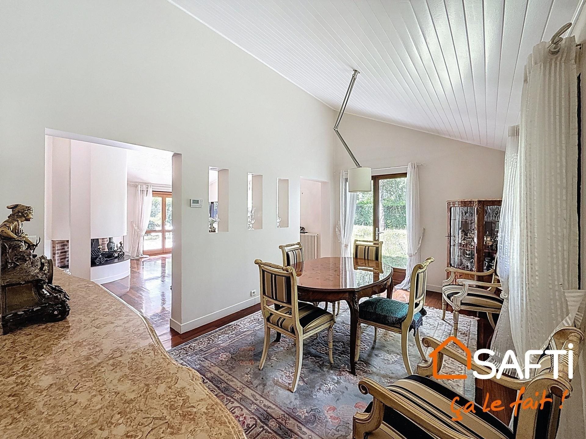 Maison à vendre, 137m², Lésigny