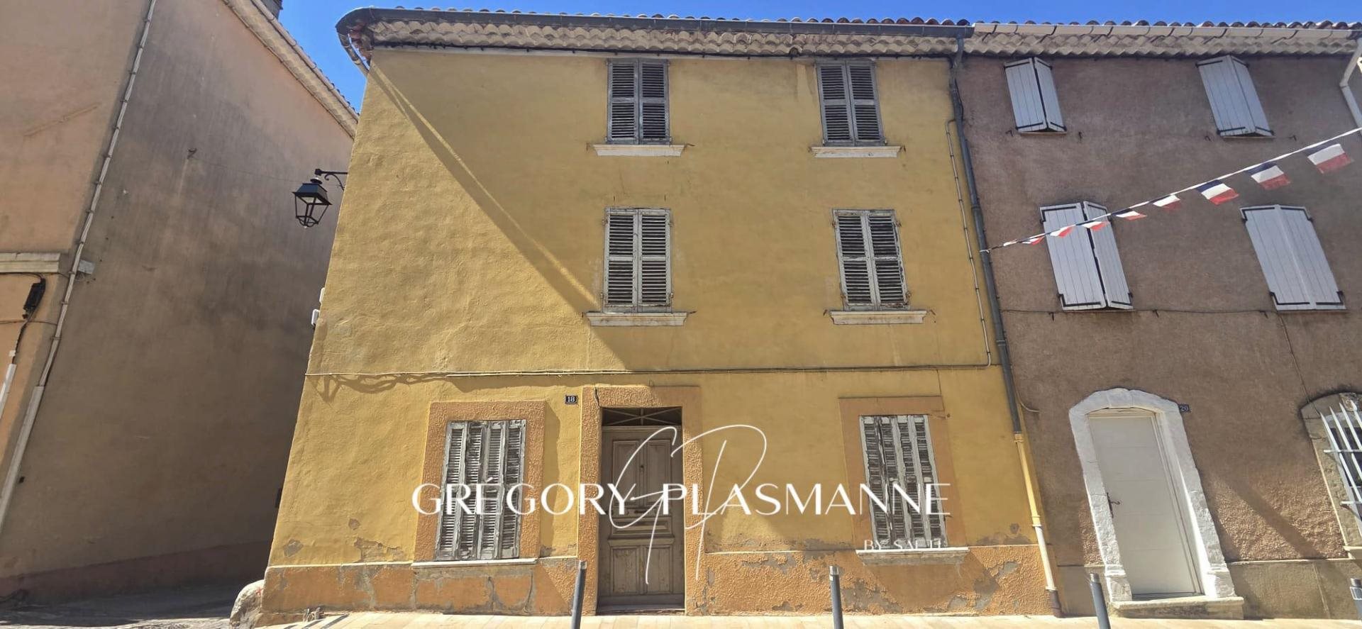 Maison à vendre, 220m², Flassans-sur-Issole