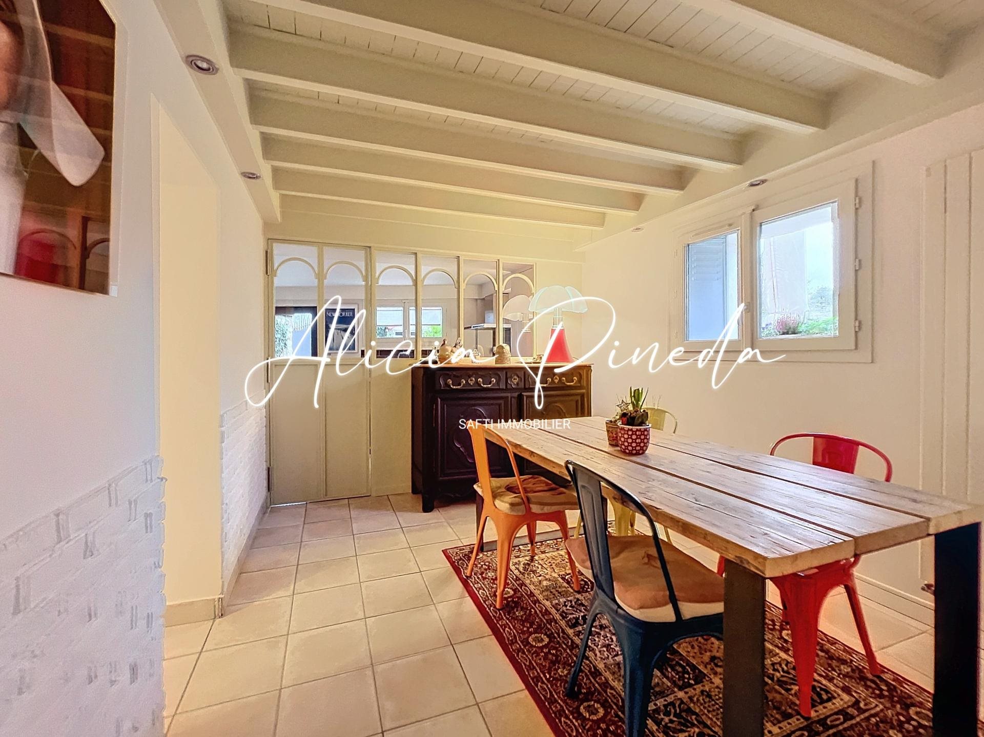 Maison à vendre, 196m², Crespières