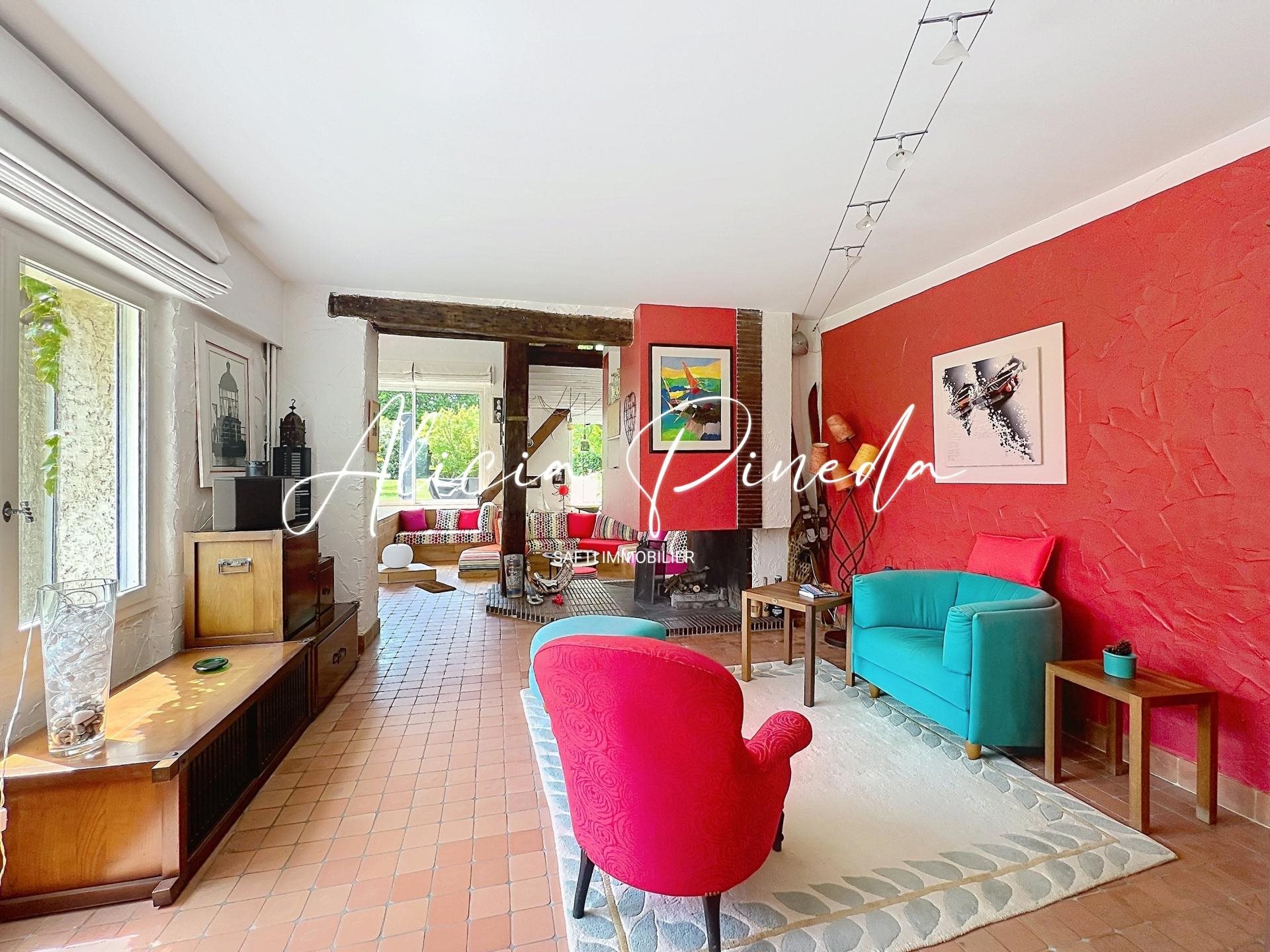 Maison à vendre, 171m², Montainville