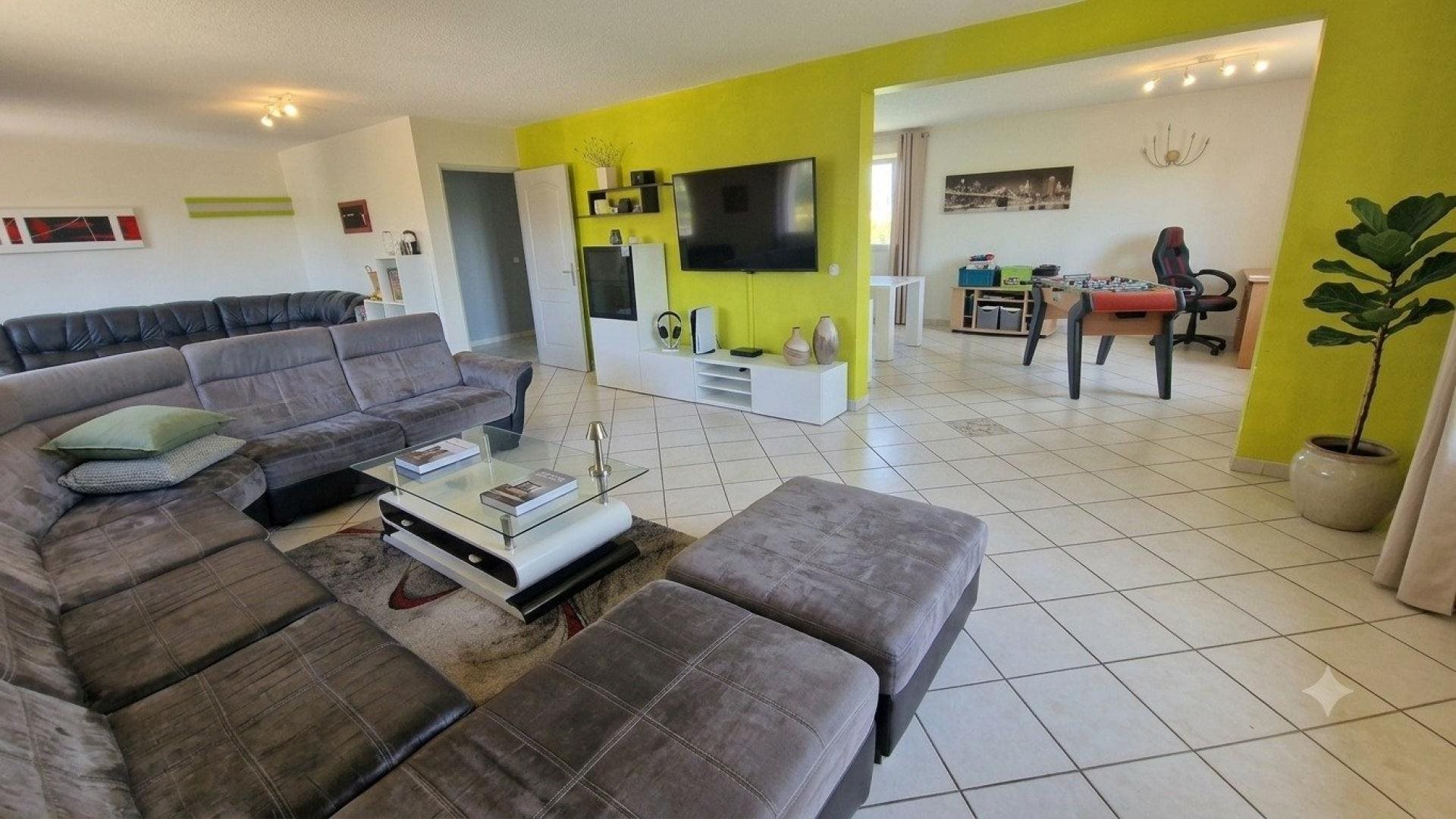 Maison à vendre, 255m², L'Hôpital-du-Grosbois