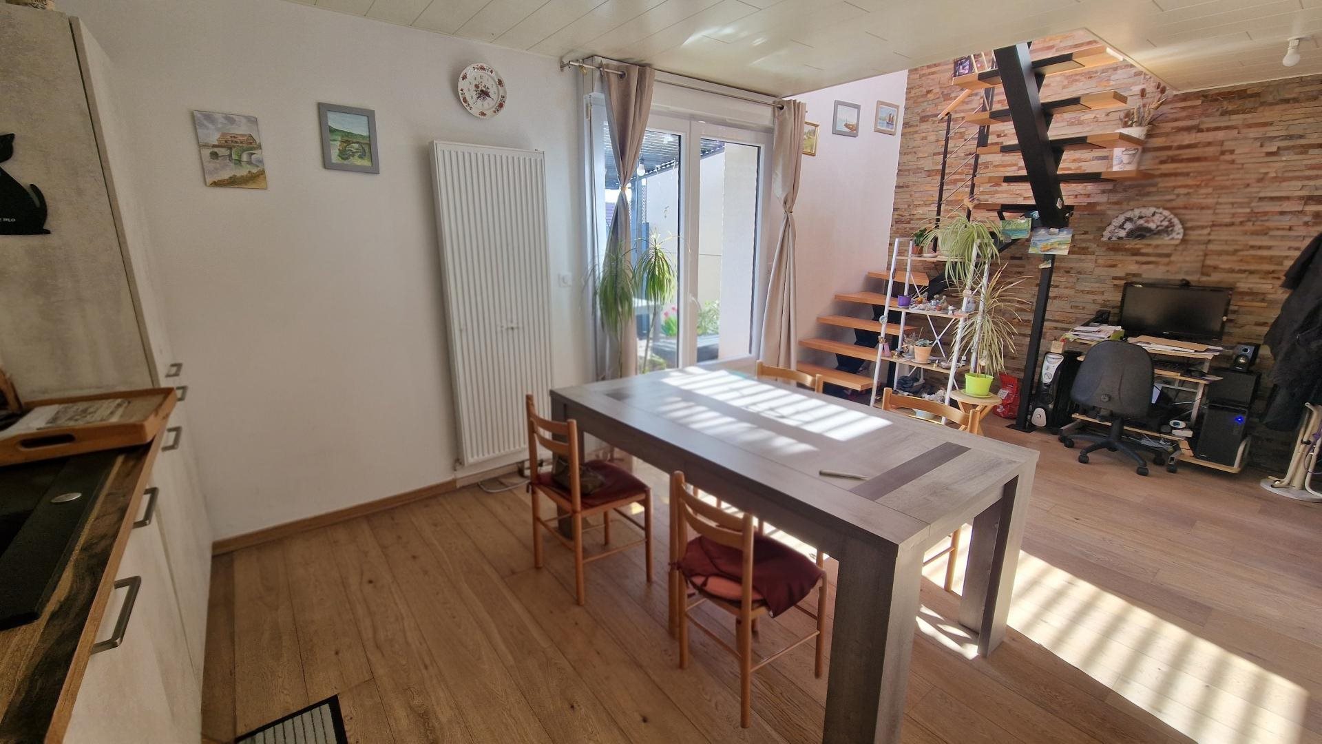 Appartement à vendre, 81m², Saône